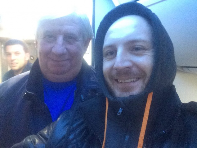 Журналист обнародовал селфи с Шокиным в аэропорту “Борисполь”