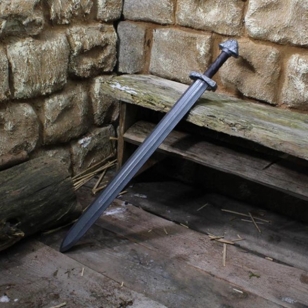 Эстония вернет меч викингов в Киев