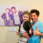 Звезды учат детей: В Киеве открылась фотовыставка “Научи добру”