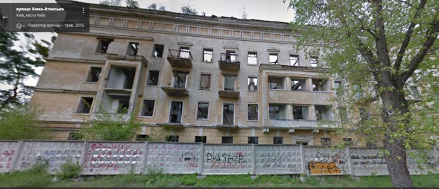 Журналисты составили список опасных домов в 6 районах Киева