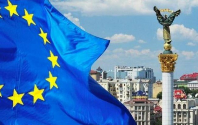 На празднование Дня Европы из бюджета Киева выделили 200 тыс. гривен