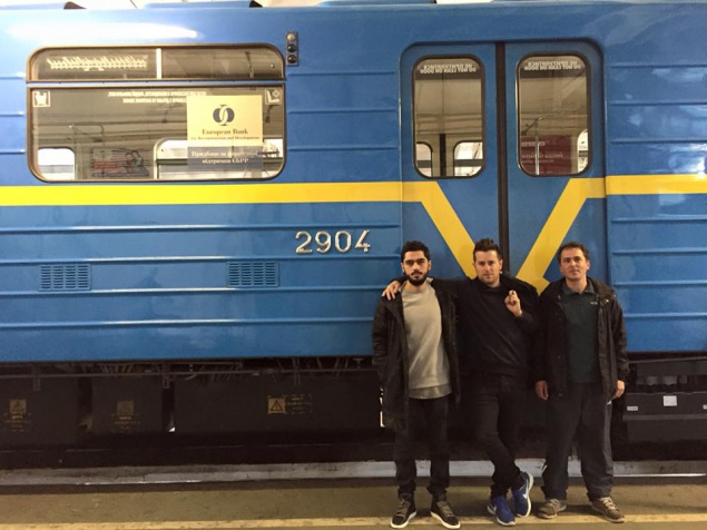 В Киеве испанский художник разрисует состав метро