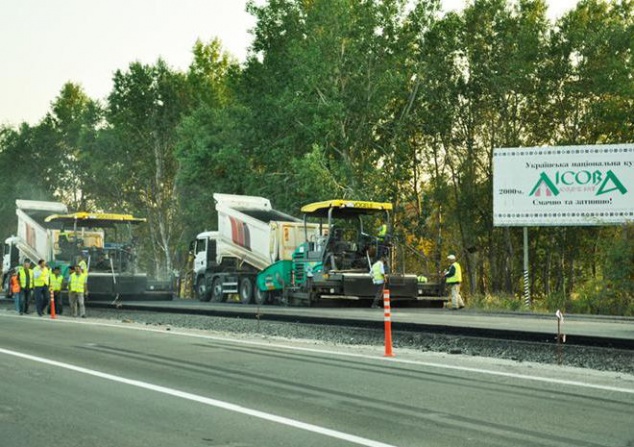 Гройсман проинспектирует, как поводят ремонт Новообуховского шоссе в Киевской области за 48 млн евро (видео)