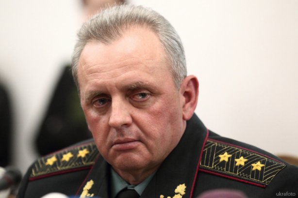 Муженко отстранил от исполнения должностных обязанностей командиров погибшего на Киевщине призывника