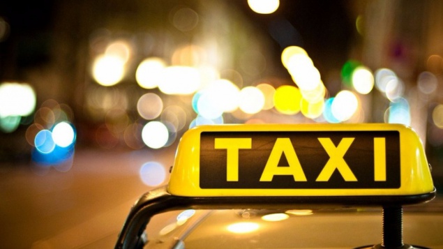 Легально в Киеве работают 164 таксиста