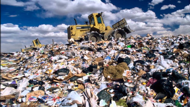 Киев будет принимать львовский мусор только до 1 августа