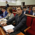 Плесень в помощь: Киевсовет со скрипом утвердил один ДПТ из четырех