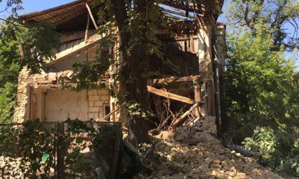 В центре Киеве обрушился старый дом (фото)