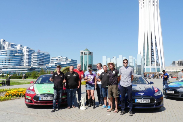 Сегодня, 11 августа, в Киев прибывает кругосветное ралли электромобилей “80edays” – крупнейшее в мире ралли элекаров