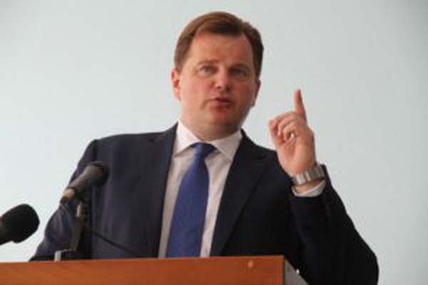 Губернатор Мельничук опроверг информацию о своей отставке