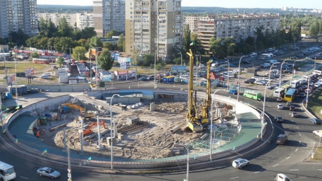 Депутат Киевсовета Старовойт призвал немедленно остановить строительство на “Героев Днепра”
