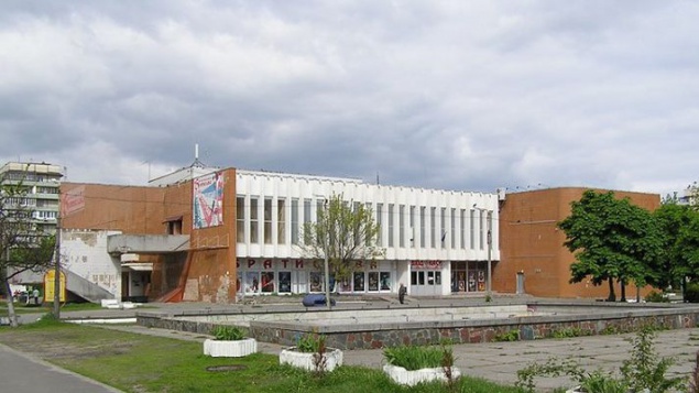 Активисты обсудили угрозы уничтожения и пути возрождения столичного кинотеатра “Братислава”