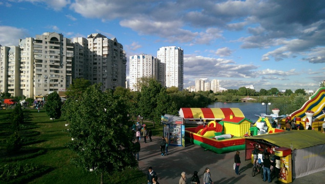 Гусовскому не дает покоя торговля алкоголем в парке “Позняки”