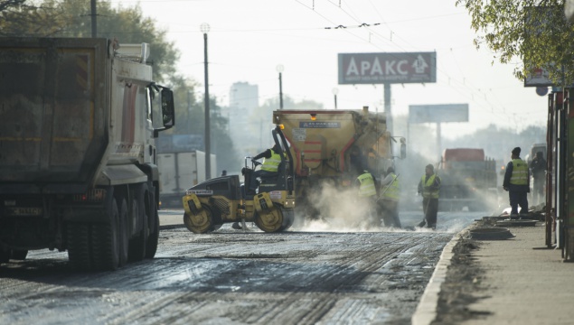 Кличко усложнил задачу дорожникам, в 2 раза увеличив план ремонта дорог (фото)