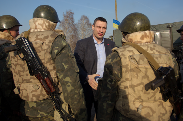 Признавать киевлян воинами-добровольцами АТО будет комиссия при мэре Киева