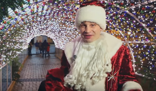 Кличко відеороликом привітав українців з Новим роком та Різдвом