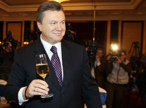 Киевский суд арестовал от греха подальше элитный алкоголь Януковича