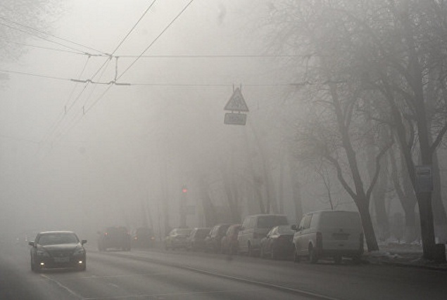 Киевлян предупреждают о плохой видимости на дорогах