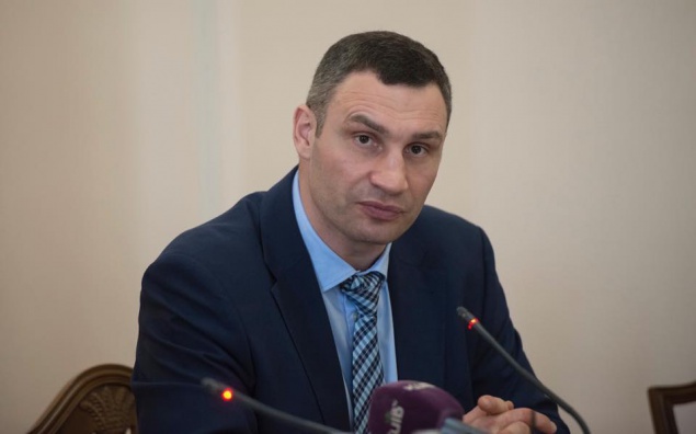Мэр Киева обещает разобраться с завышенными счетами за отопление