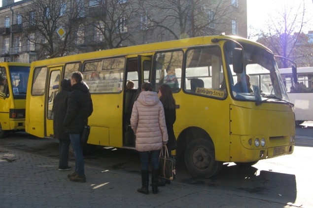В Киевской области перевозчики снизили стоимость проезда