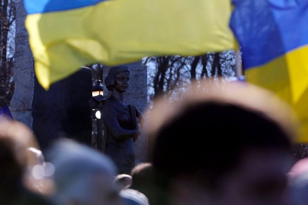 В Киеве открыли памятник поэтессе Елене Телиге