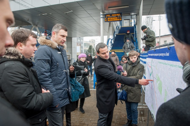 Борщаговскую линию трамвая хотят продлить до станции метро “Дворец спорта”