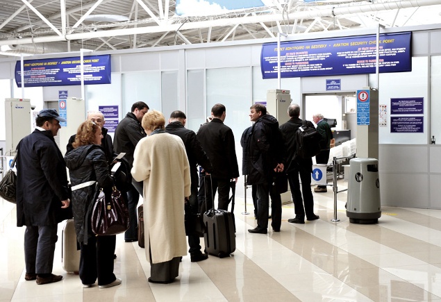 В аэропорту “Борисполь” турок попался с поддельным румынским паспортом