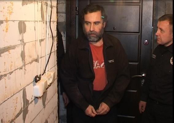 Полиция освободила из заложников сотрудника “Укрзалізниці”, просидевшего в бункере 8 месяцев (фото, видео)