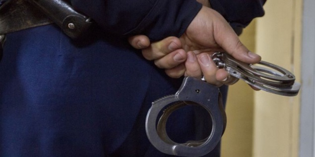 Пьяный “минер” на Киевщине получил 2 года за сообщение о взрывчатке на АЗС