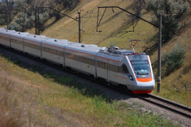 На Пасху из Киева поедут 4 дополнительных поезда