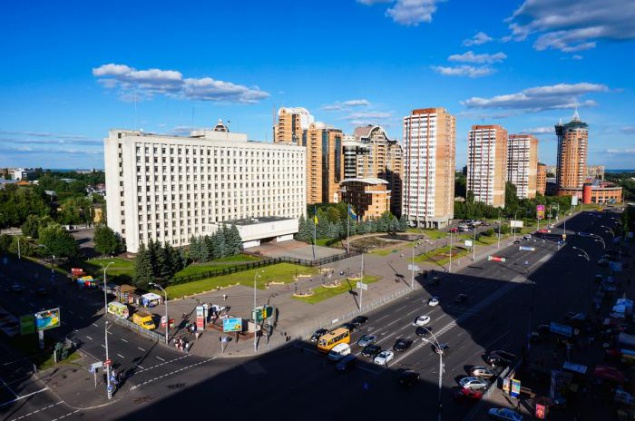 Киевский областной совет оцеплен СБУ