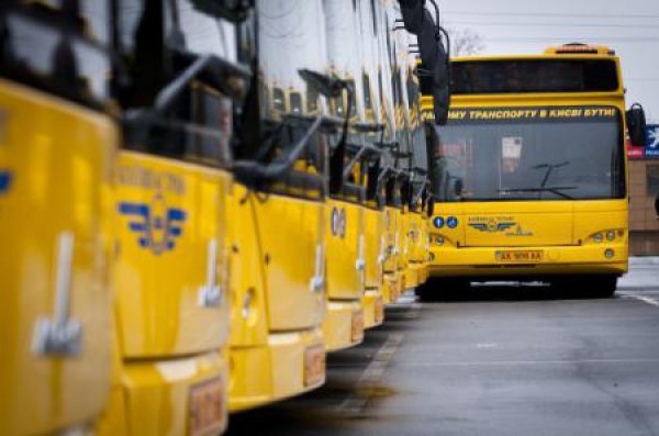 В Киеве на время проведения “OldCarLand 2017 Весна” появится новый автобусный маршрут