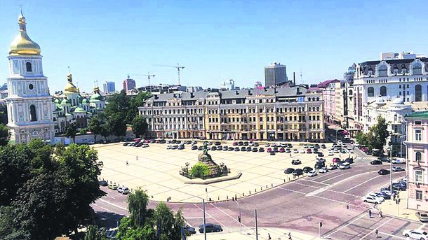 В Киеве собираются реконструировать Софийскую площадь