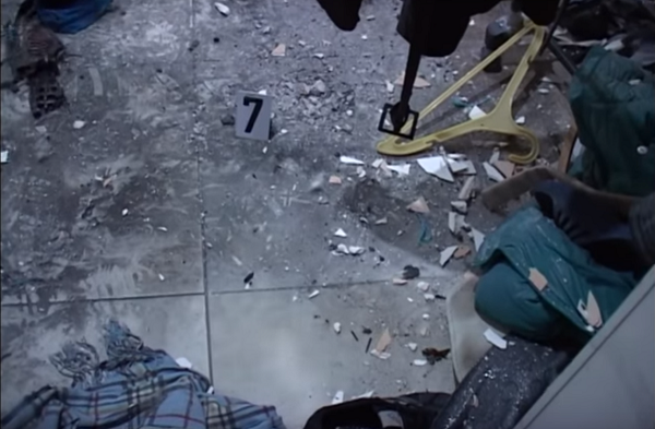 В Дарницком районе в жилой многоэтажке взорвалась граната (видео)