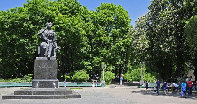 КГГА спустила 2 млн грн за проектную документацию для трех парков Киева, но никаких работ так и не провели
