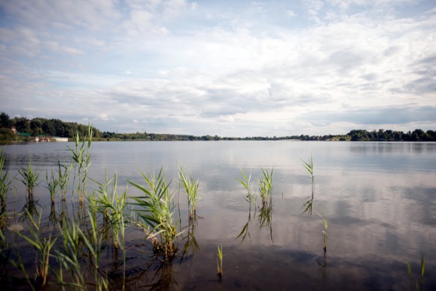 На столичном озере в Дарницком районе утонул подросток