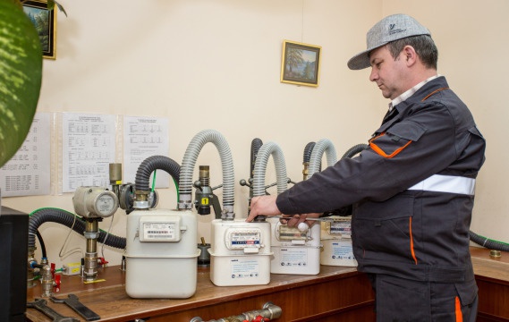В “Киевгазе” разъяснили порядок допуска представителей компании в квартиры с газовыми счетчиками