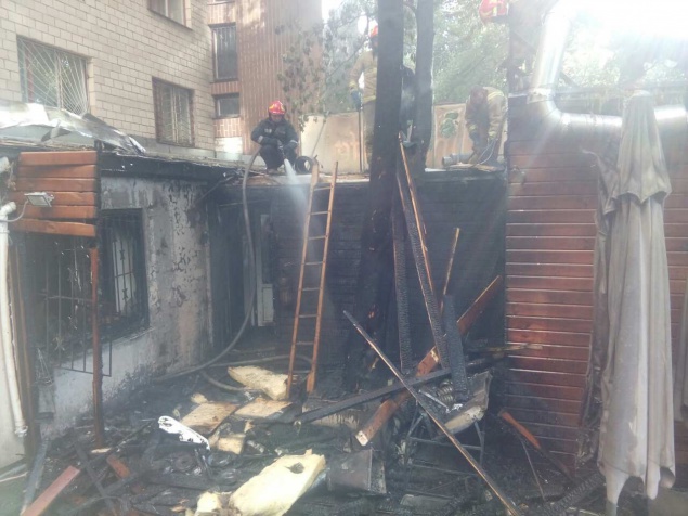 В Киеве сгорело кафе (фото)