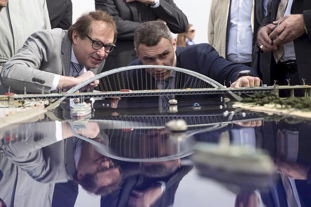 Кличко и Федотов строят Подольский мост без утверждения окончательного проекта