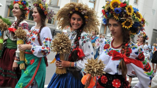 В Киеве состоятся ярмарка, выставка техники, забег в вышиванках, парусная регата (мероприятия ко Дню независимости)