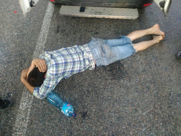 В Василькове пьяный лихач на авто покалечил полицейского (фото)