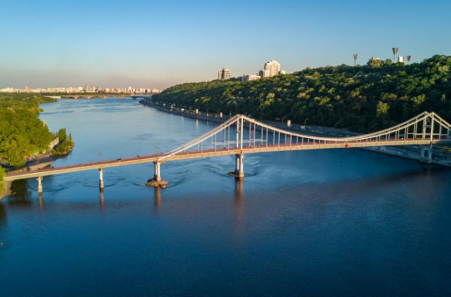 Озвучена дата открытия Пешеходного моста в Киеве после ремонта