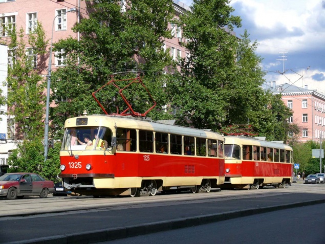 На девять дней в Киеве закроют движение двух трамваев
