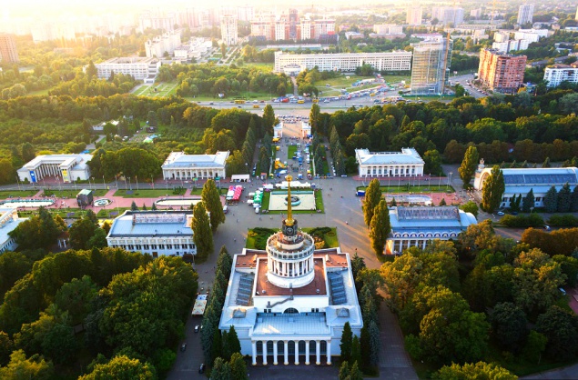 Восстановление выставочного центра на ВДНХ доверили “КиевЭкспоПлазе”