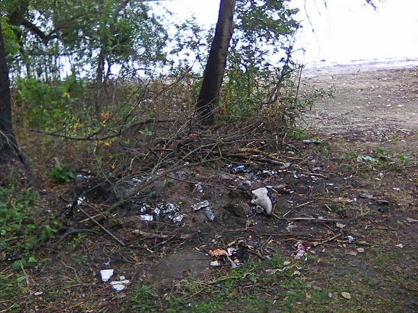 На Киевщине со дна реки Рось вывезли почти 4 тонны мусора (фото)