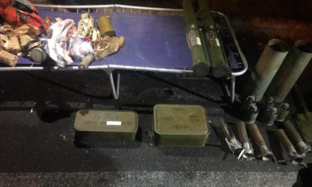 Правоохранители Киева обнаружили арсенал боеприпасов