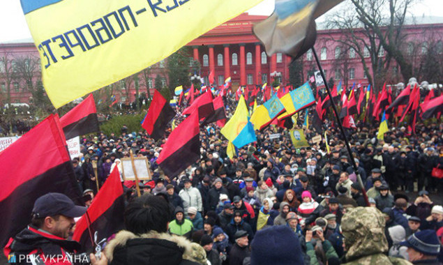 Из-за правонарушений на 5 массовых акциях с 17 октября полицией Киева открыто 12 уголовных производств