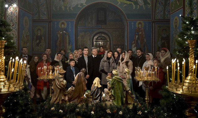 Рождественское поздравление семьи Президента Украины (видео)