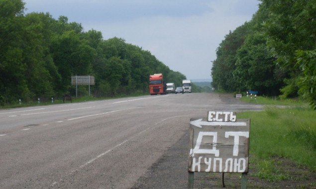 В Киевской области разоблачили 7 нелегальных автозаправок
