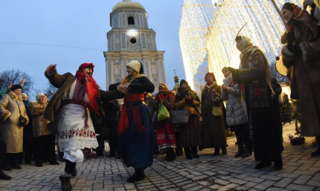 Как Киев щедровал на Старый Новый год (фото, видео)